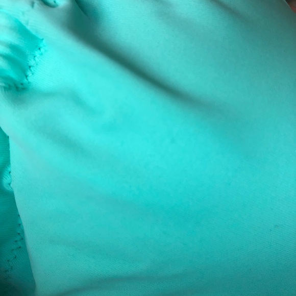 Victoria Secret Bikinis 2PC - Picture 6 of 8